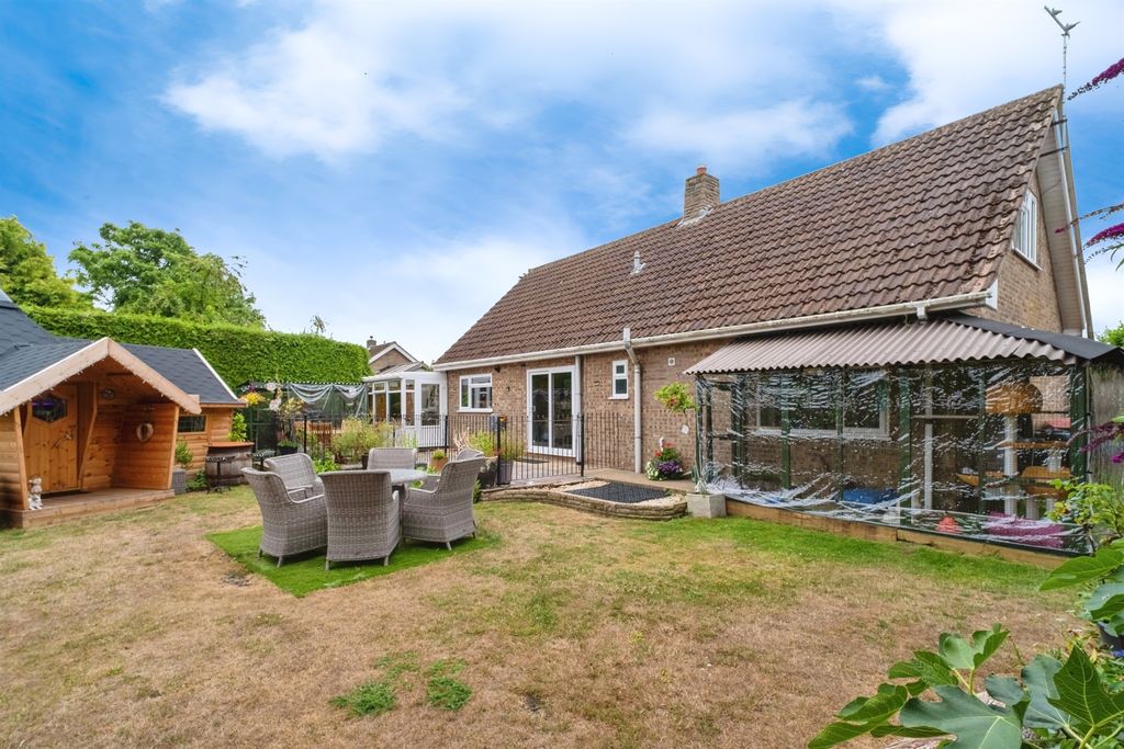 Property photo 1 of 19