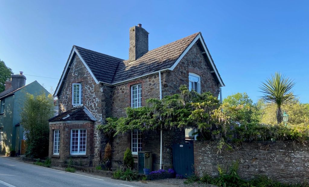 Property photo 1 of 26 4532360