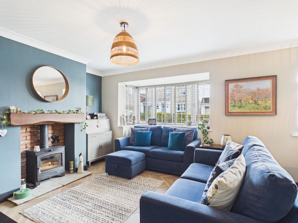 Property photo 2 of 31 4981824