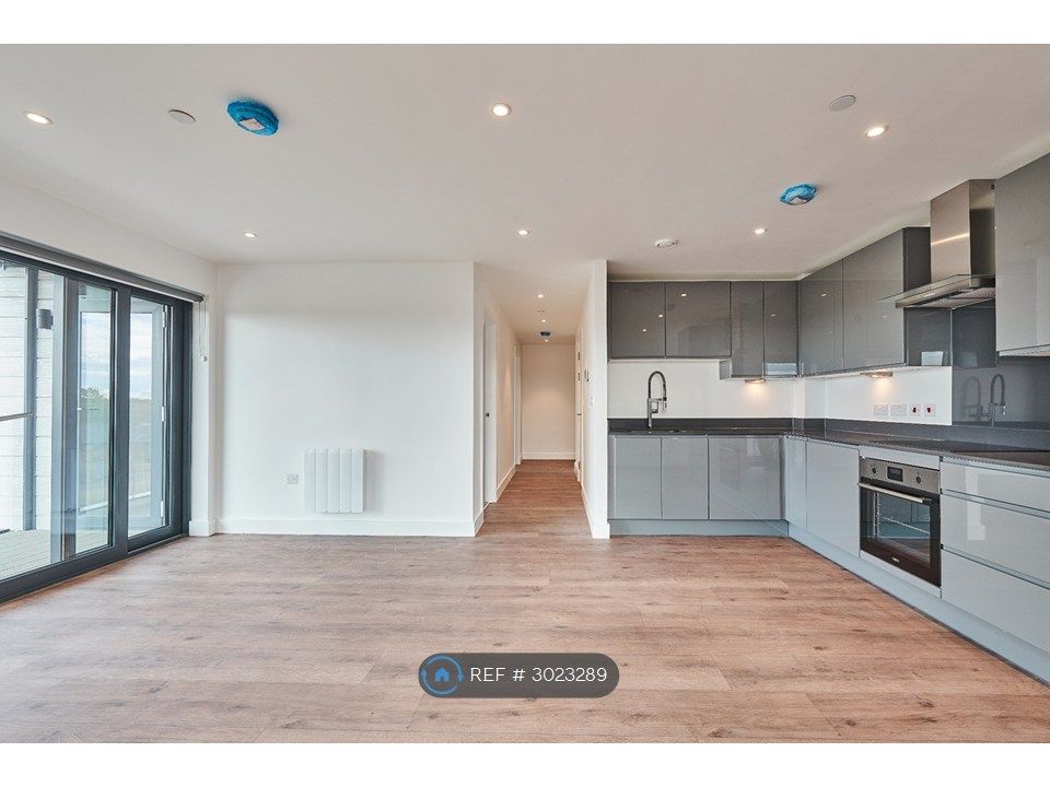 Property photo 2 of 3