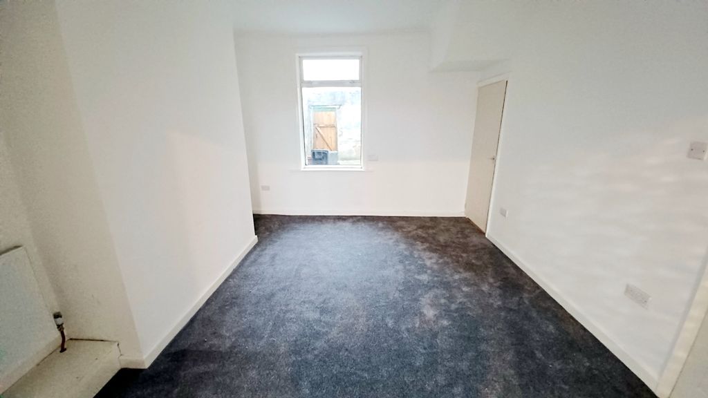 Property photo 3 of 13 20260123_114557