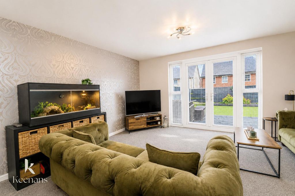 Property photo 2 of 19 8-15.Jpg