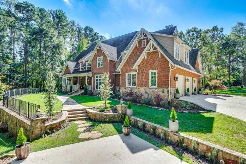 Property photo 1 of 31