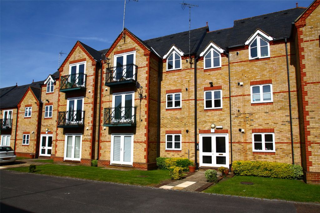 Property photo 1 of 9 Picture No. 14