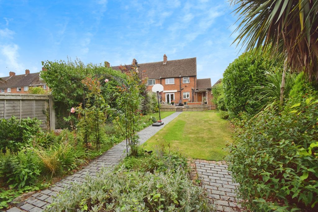 Property photo 2 of 26 2
