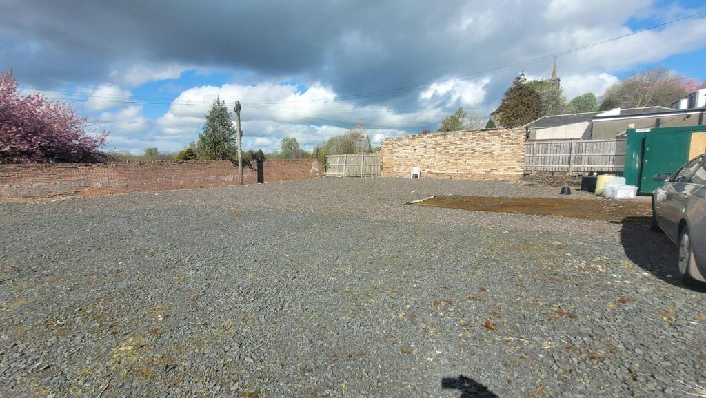 Property photo 2 of 4 Image 2