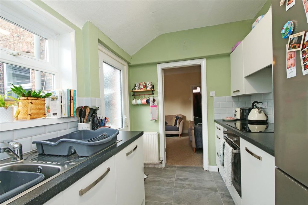 Property photo 3 of 13 Pnmb0133.Jpg