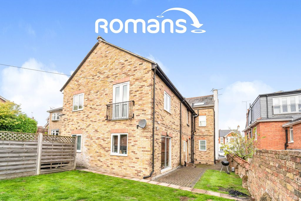 Property photo 1 of 8 d83B19c7-A248-Ed11-B