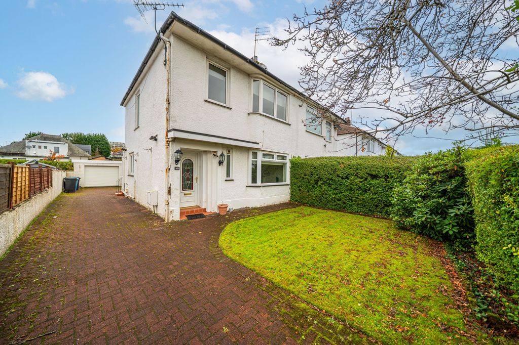 Property photo 2 of 24