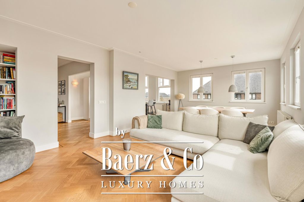 Property photo 1 of 57