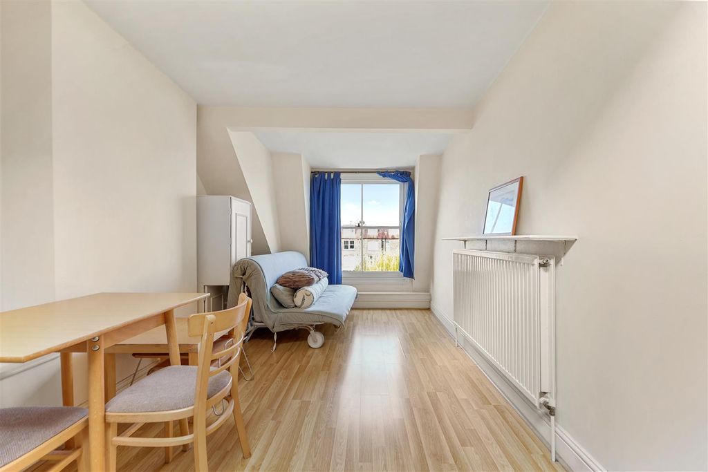 Property photo 2 of 7 9S4A5672.Jpg