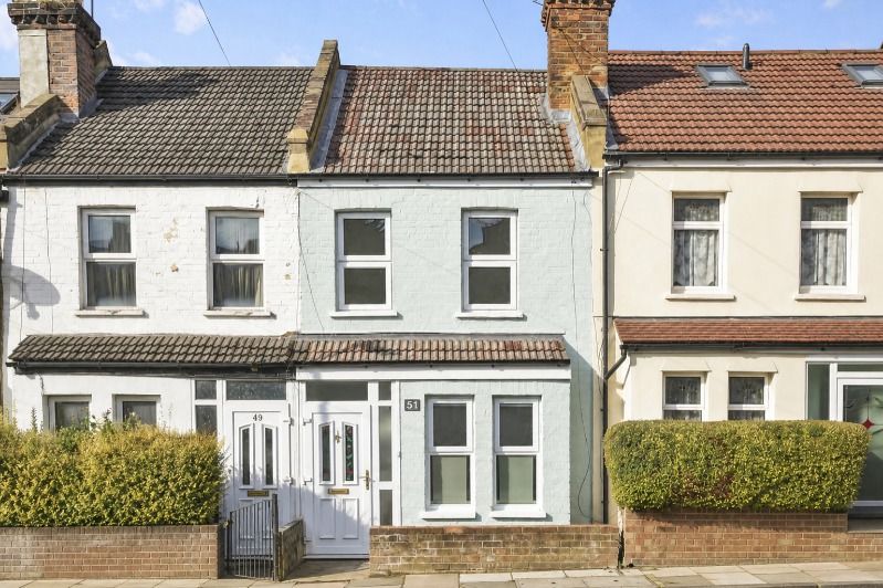 Property photo 1 of 13 3 Bedroom Terraced House To Let - Newly Refurbished