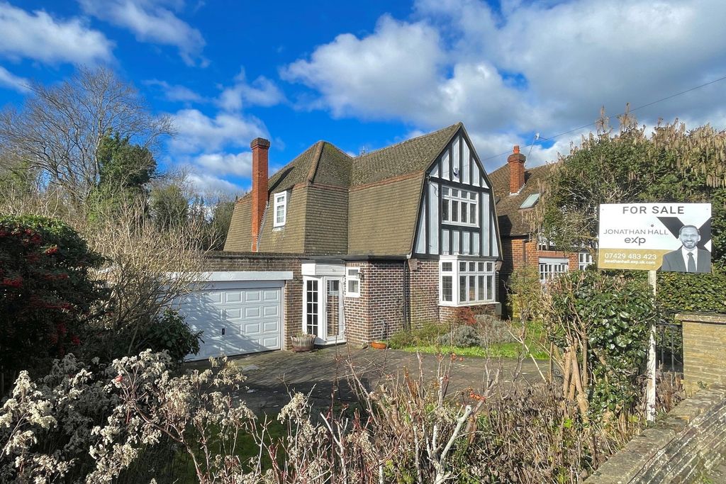 Property photo 1 of 45