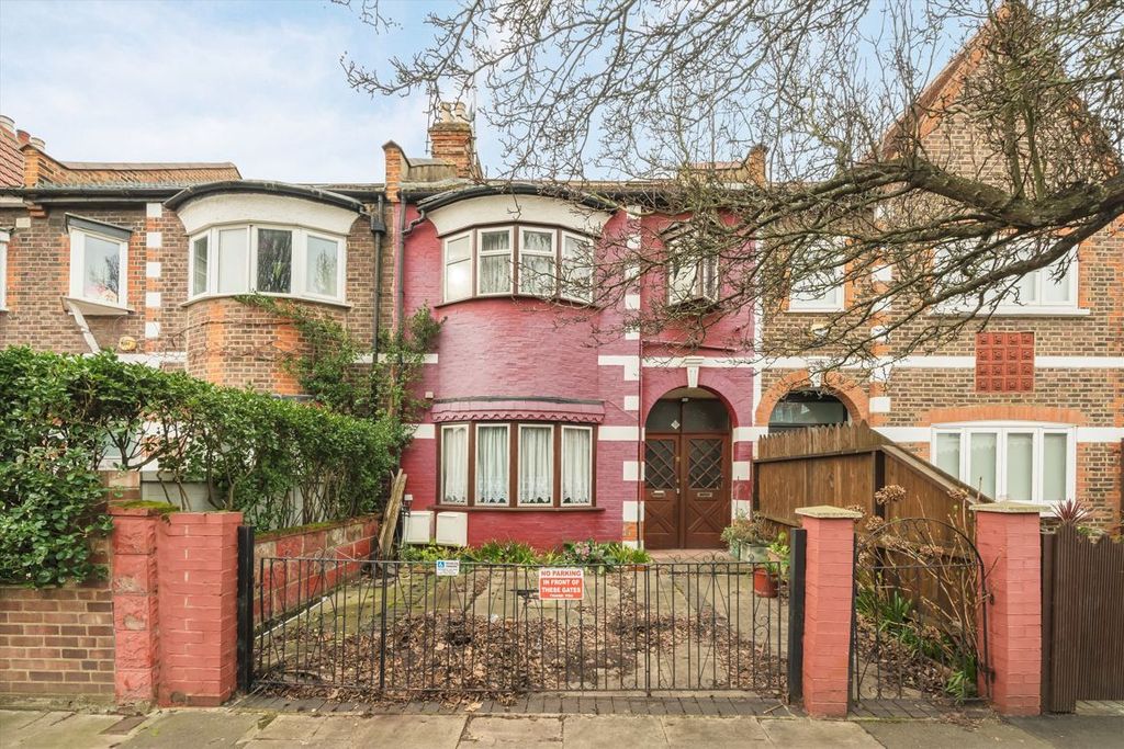 Property photo 1 of 4