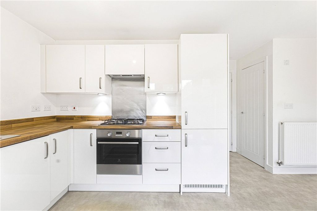 Property photo 2 of 11 Picture No. 02