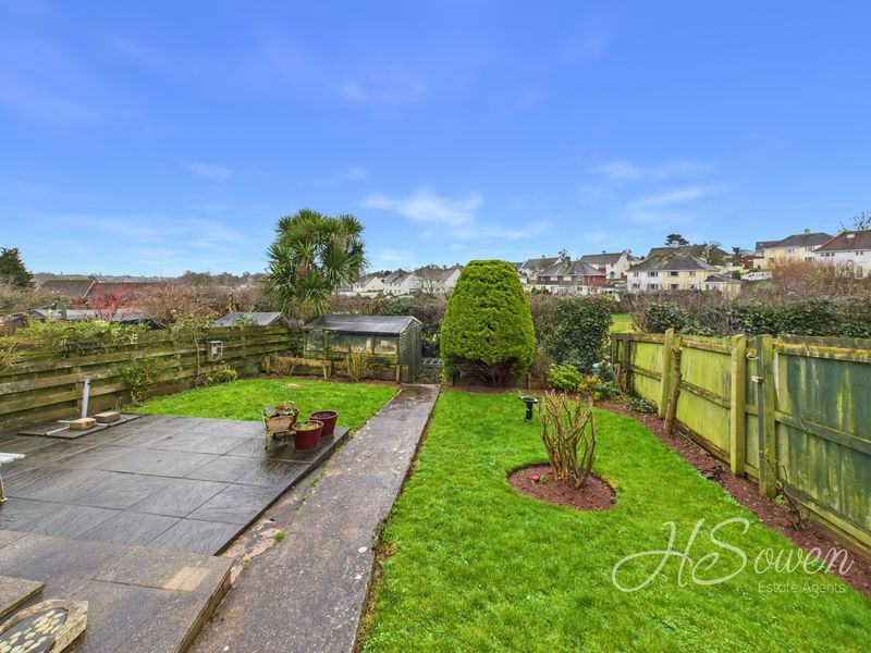 Property photo 2 of 20 Photo 16