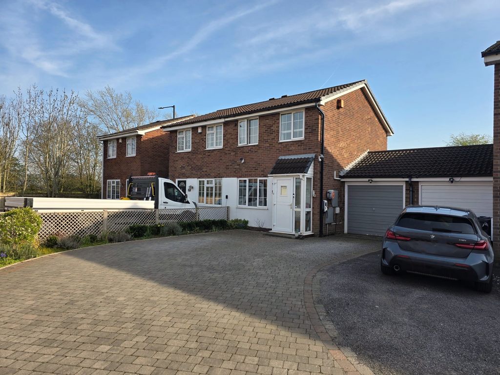 Property photo 1 of 14 Front A