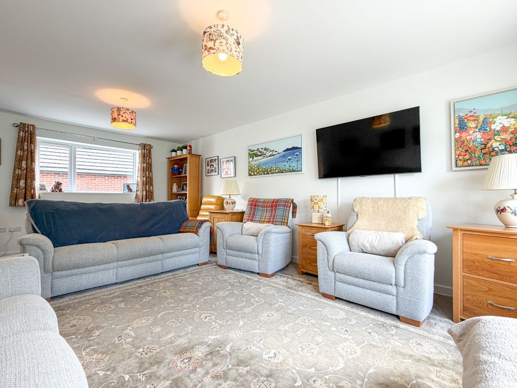 Property photo 3 of 23 5420168
