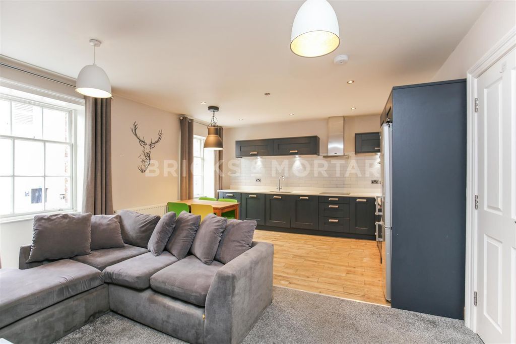 Property photo 1 of 10 Rexwmcthfuq2Vm37Gxtrrw.Jpg