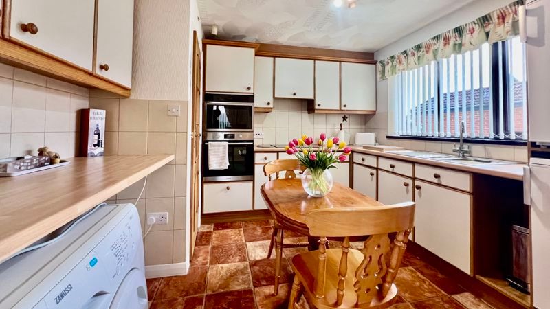 Property photo 3 of 22 Photo 16