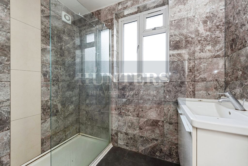 Property photo 3 of 12 Pbox-Img.Jpg