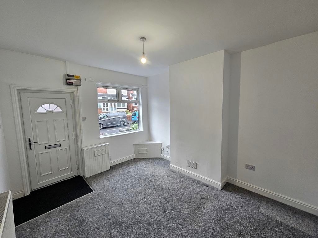 Property photo 2 of 11 Photo 20