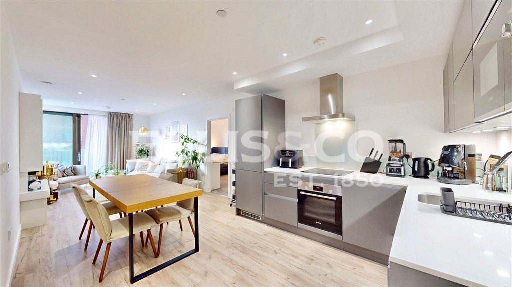 Property photo 2 of 23 Picture No. 02