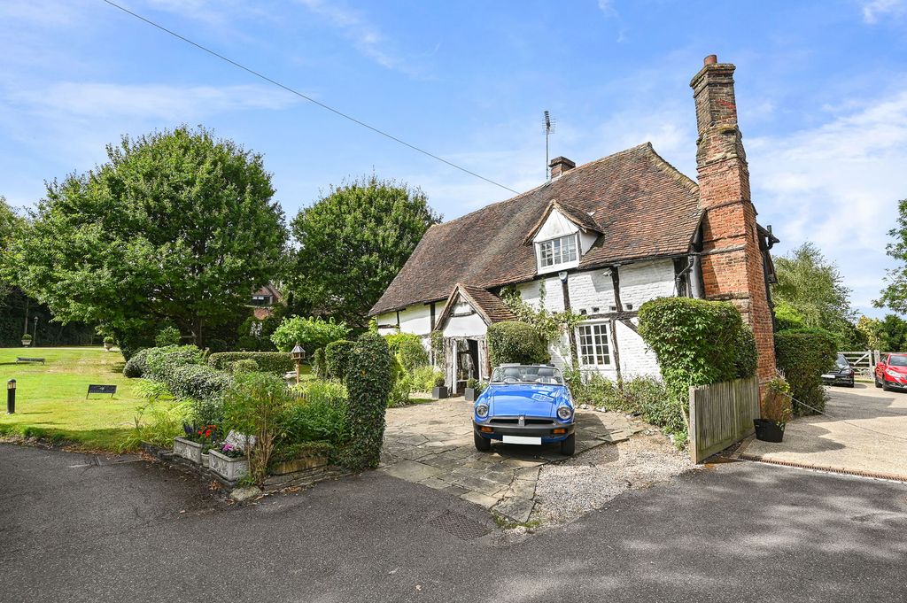 Property photo 3 of 31