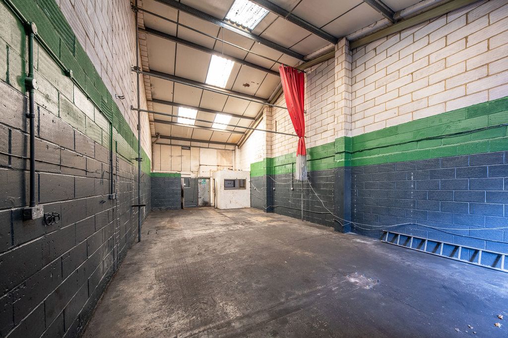 Property photo 3 of 5 Photo 6