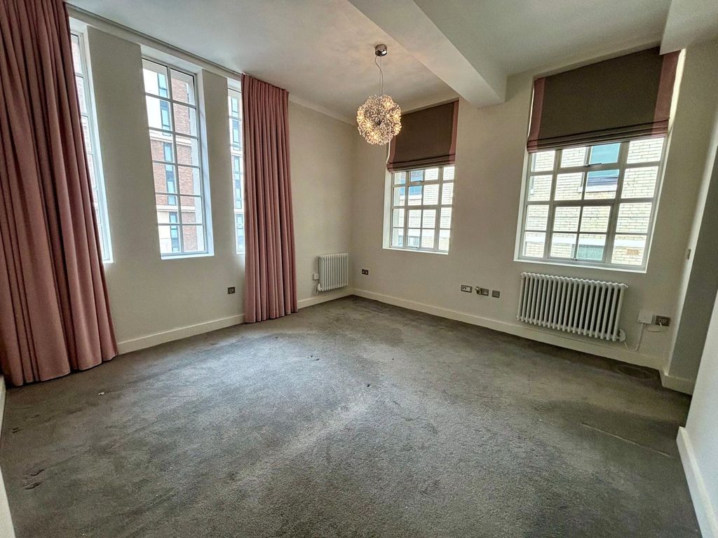 Property photo 3 of 13 Picture No. 04