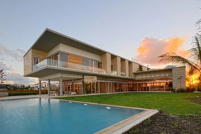 Property photo 2 of 19