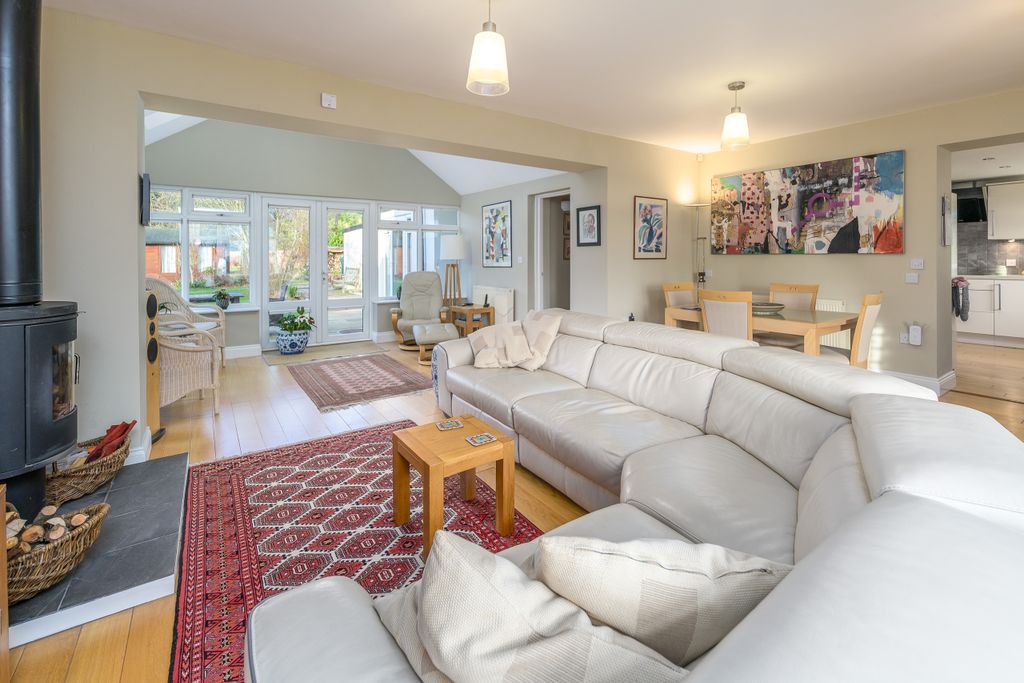 Property photo 3 of 39 Photo 3