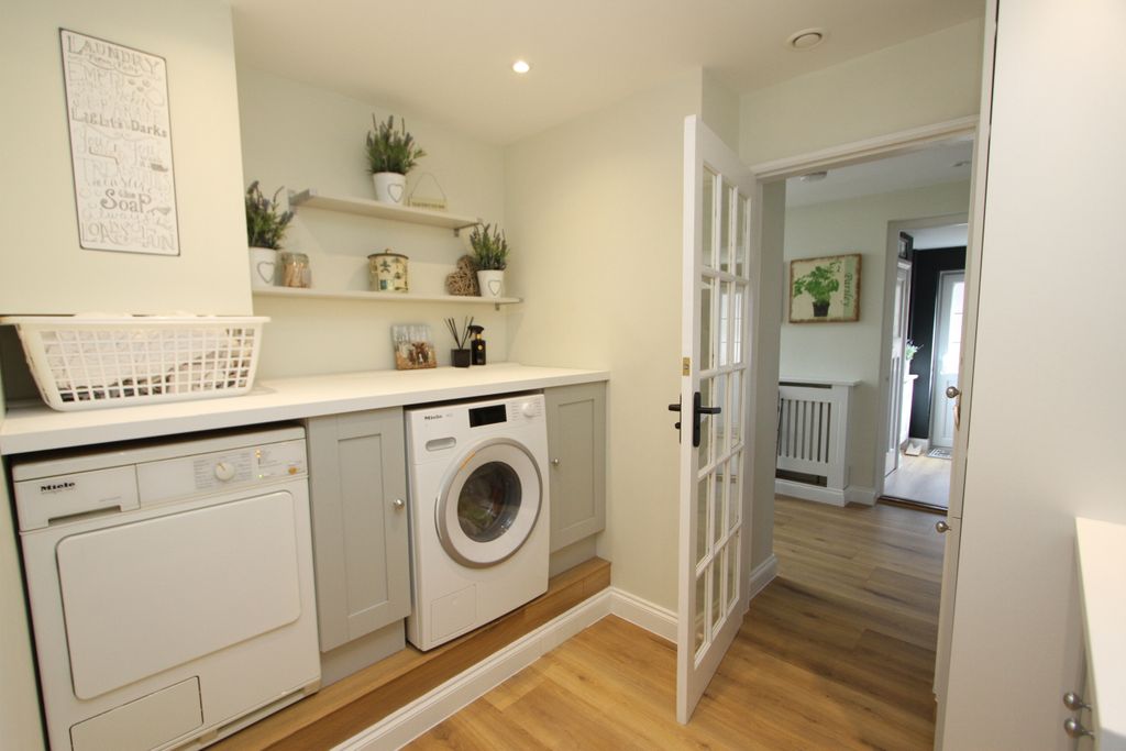 Additional image 15 of 5 bed detached house for salePrideaux Road, Eastbourne BN21