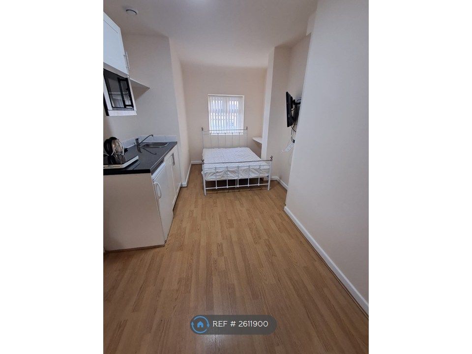 Property photo 3 of 4