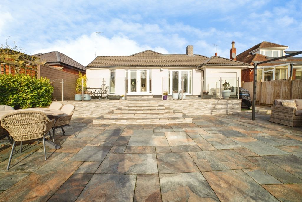 Property photo 1 of 21 Pbox-Img.Jpg