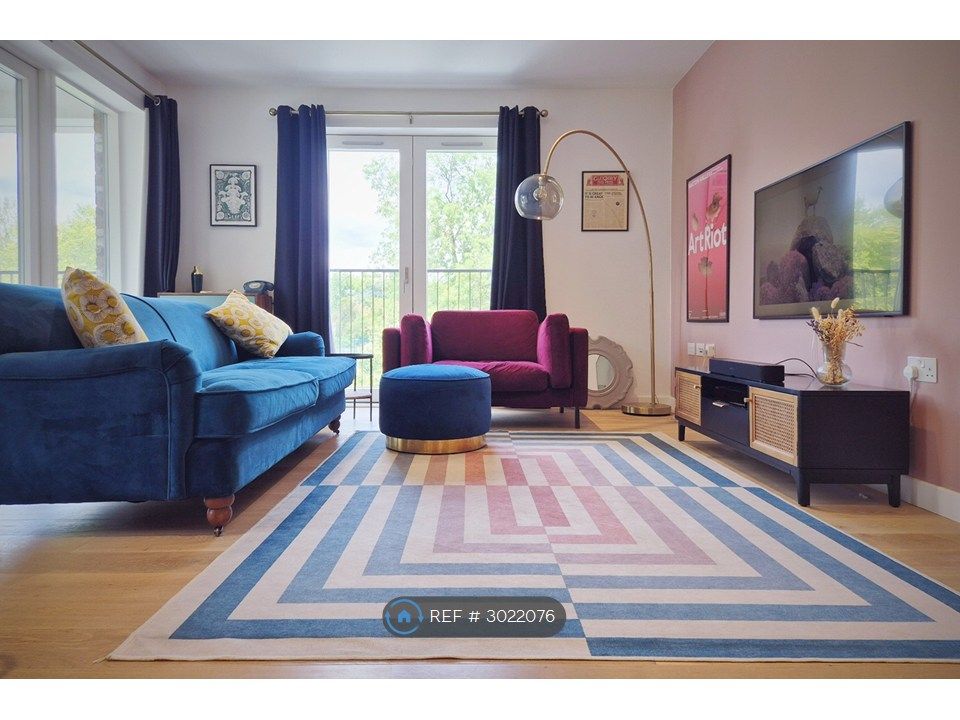 Property photo 1 of 11 Open Plan Living Room