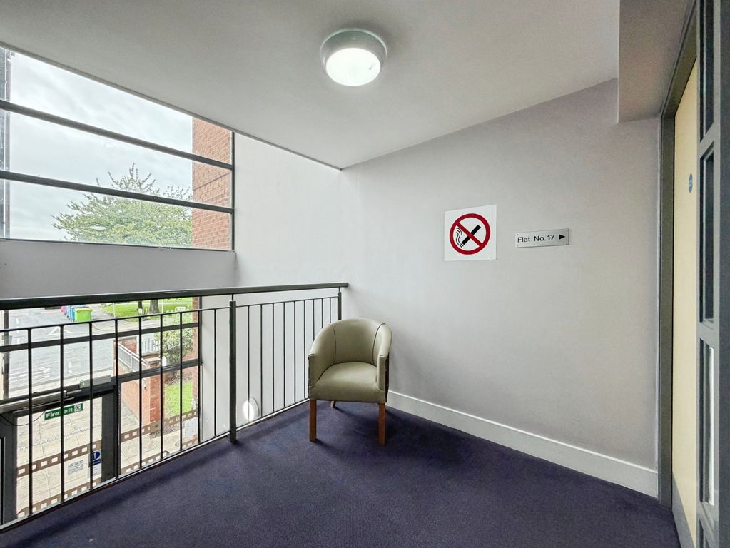 Property photo 3 of 17 17