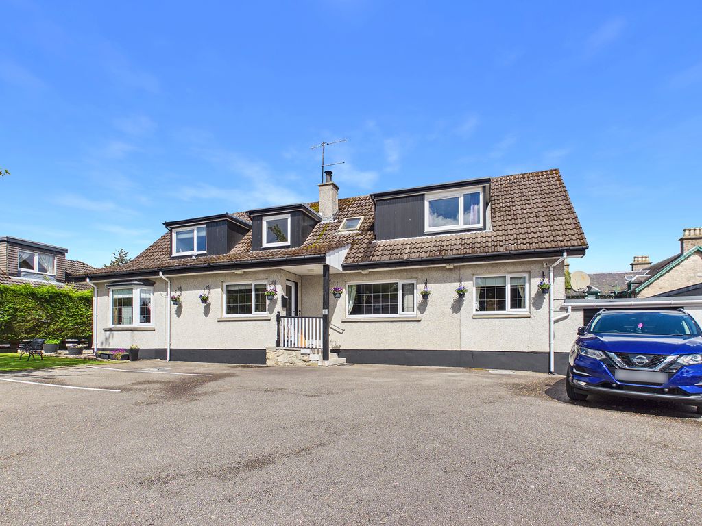 Property photo 1 of 65