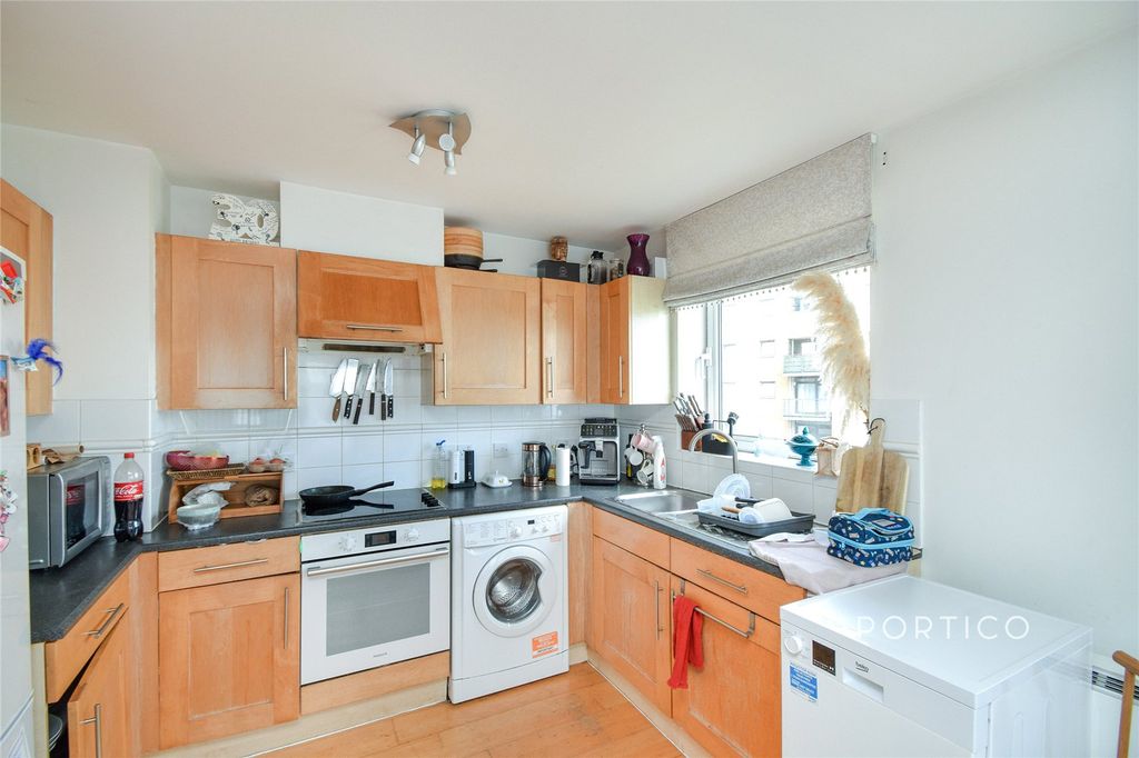 Property photo 3 of 14 Picture No. 05