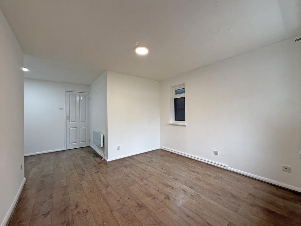 Property photo 3 of 14 Buddle Close 38 - Lounge Dining.Jpg