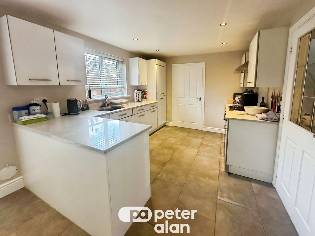 Property photo 2 of 16 Front