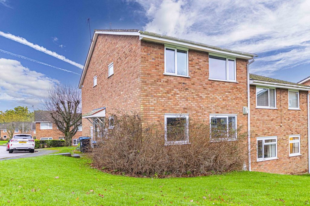 Property photo 1 of 10 Photo