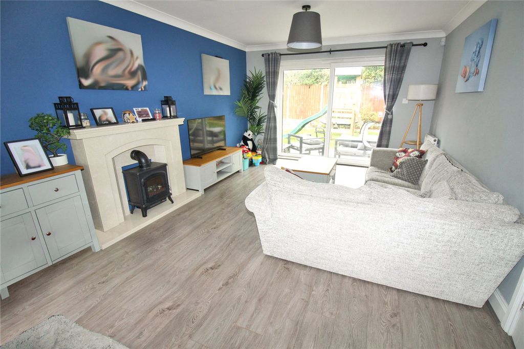 Property photo 3 of 21 Picture No. 08