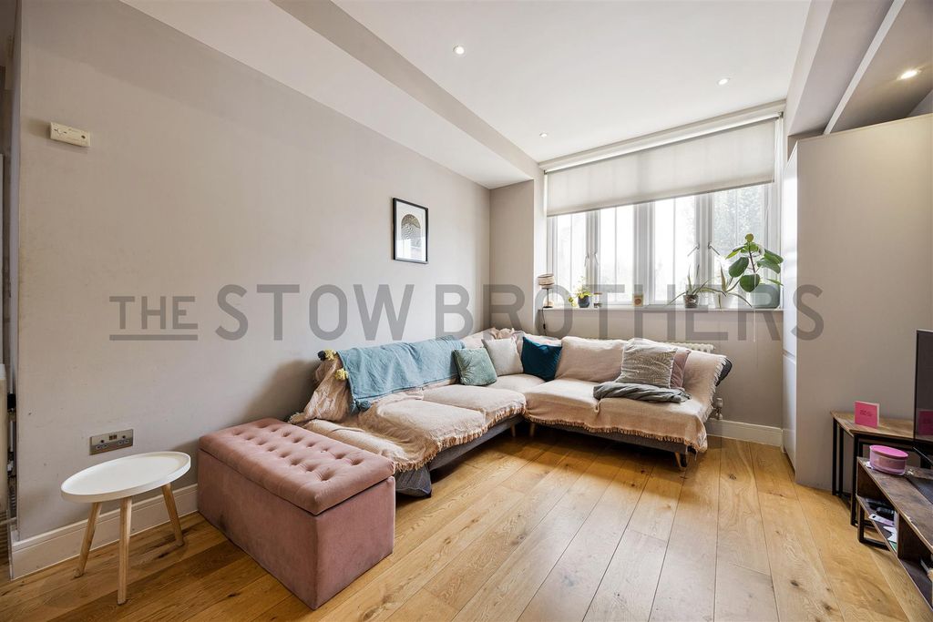 Property photo 2 of 14 Bf1A3536.Jpg