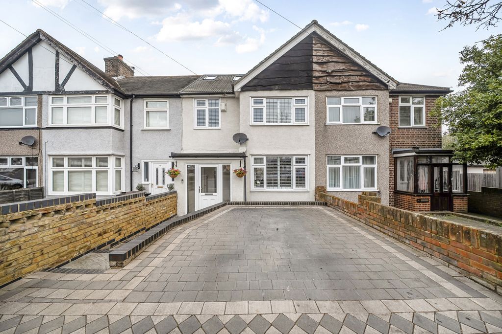 Property photo 1 of 17 1422322-2-69A826c...