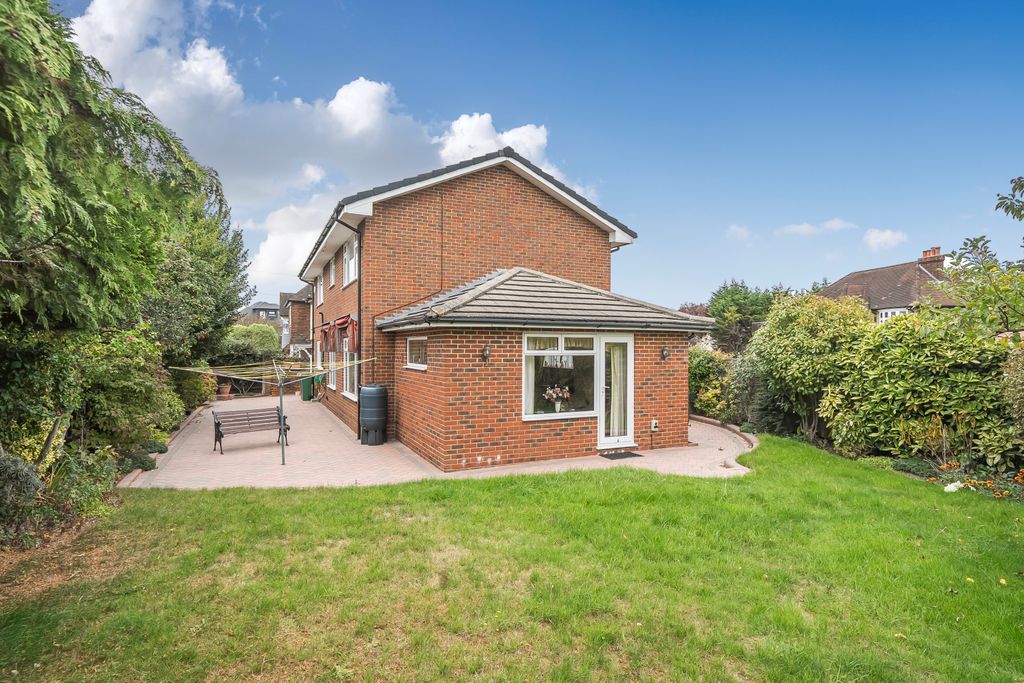 Property photo 3 of 22 Picture No. 07