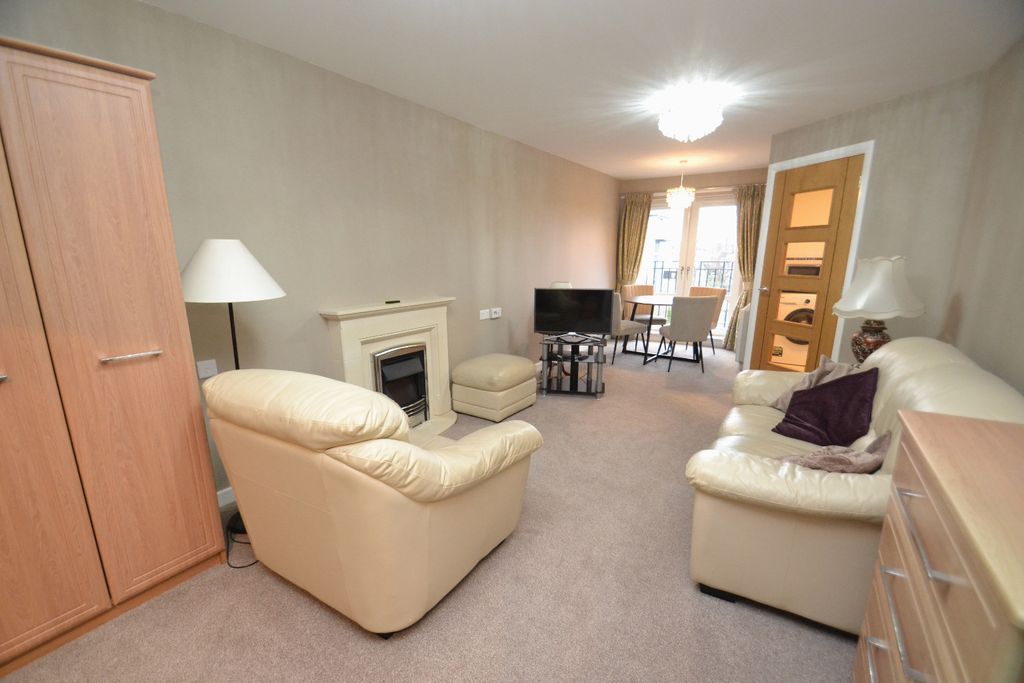 Property photo 3 of 22 4778306