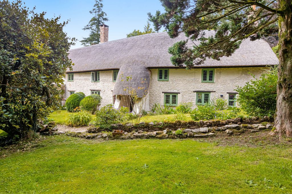 Property photo 1 of 57