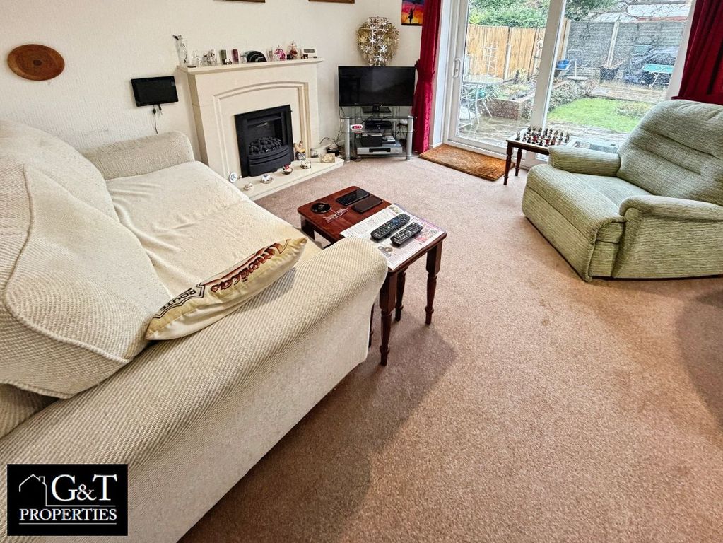 Property photo 2 of 18