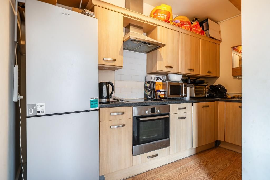 Property photo 2 of 15 Kitchen